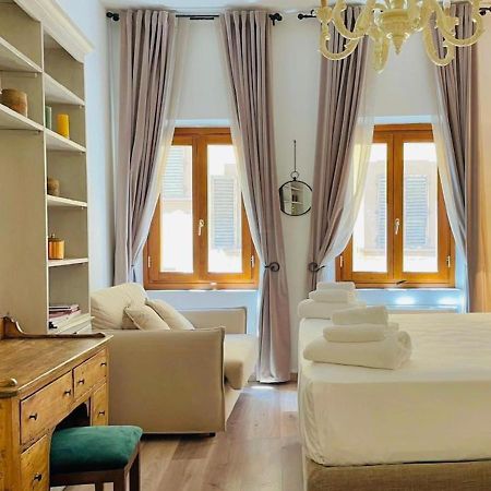 Santa Maria Novella Apt Флоренція Екстер'єр фото