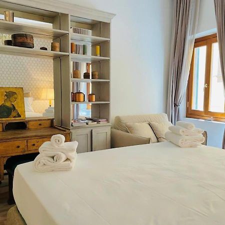 Santa Maria Novella Apt Флоренція Екстер'єр фото