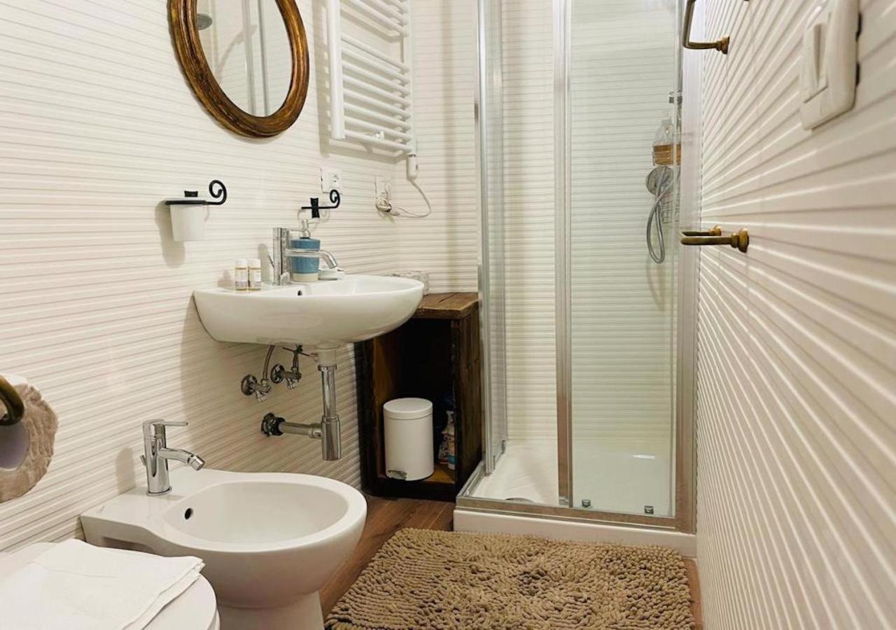 Santa Maria Novella Apt Флоренція Екстер'єр фото