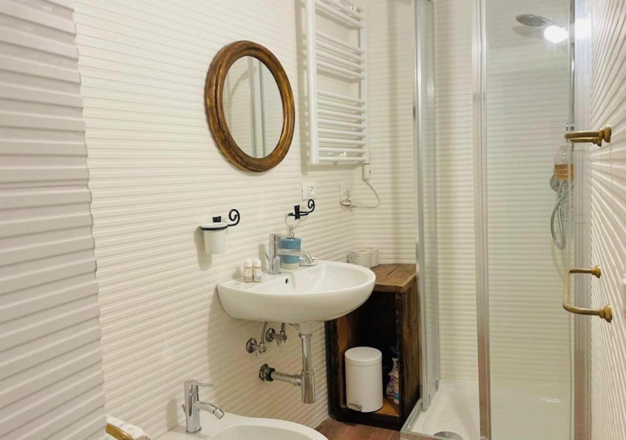 Santa Maria Novella Apt Флоренція Екстер'єр фото